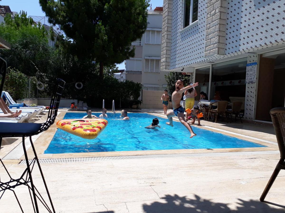 Antalya Konyaalti Guenduez Otel Exterior foto